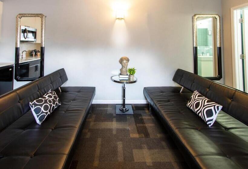 ガーデンビューのスタンダードワンルーム, Royal Oak