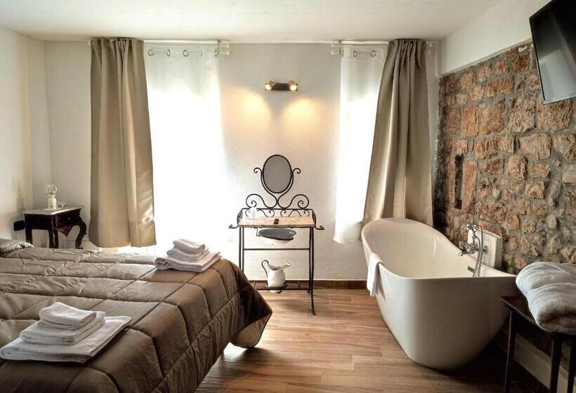 Номер Deluxe, Dimora & Spa Il Cerchio Di Lullo
