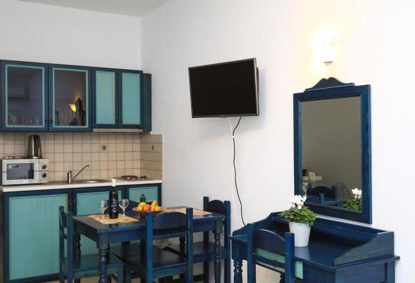 إستوديو قياسى مطل على البحر, Armonia By Grispos Villas