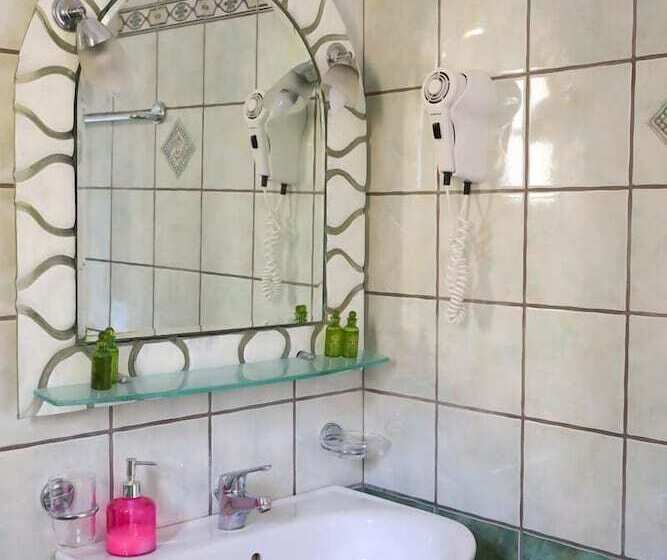 جناح مطلّ علي البحر, Armonia By Grispos Villas