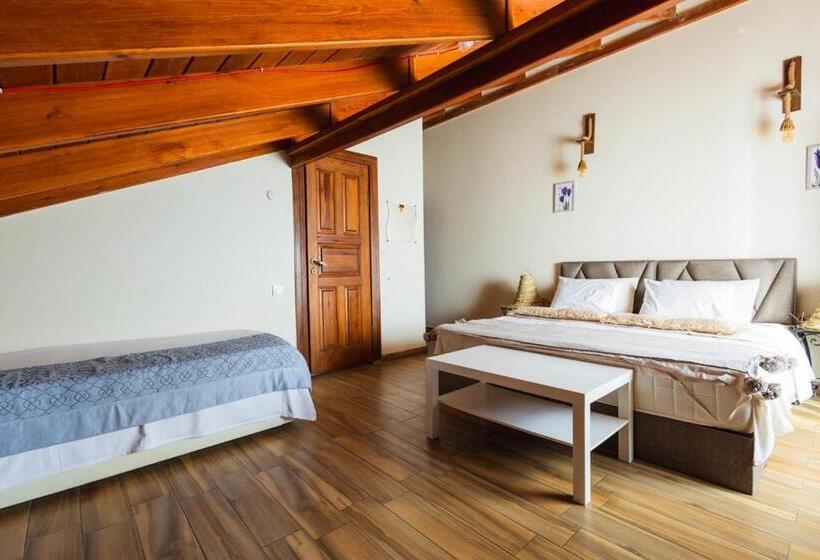 חדר דלוקס נוף לים, Lavantali Konak  Taşev Otel Ve Restoran