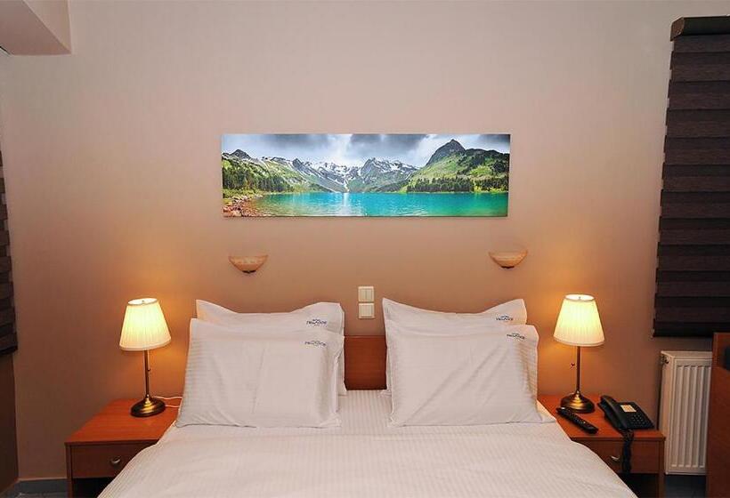 수피리어 방갈로, Pelagos Studios