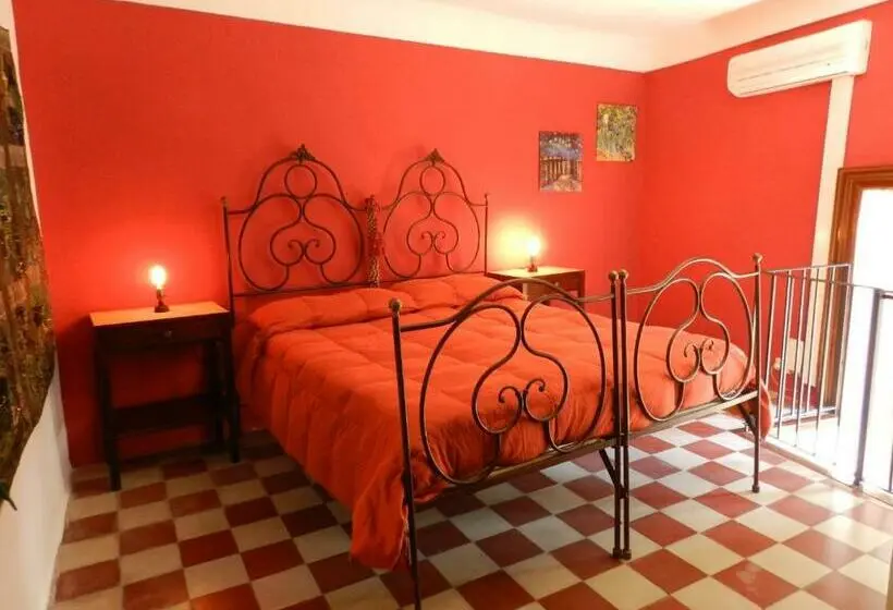 اتاق استاندارد چهار تخته, Antico Palazzo Affitti Brevi