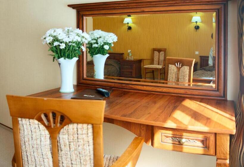 스탠다드 룸, Sherwood