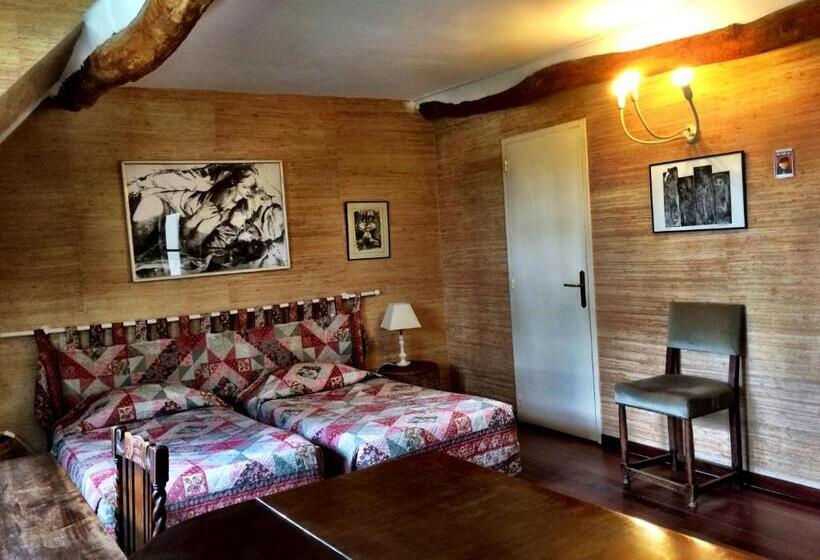 标准三人间, Le Moulin D Andé