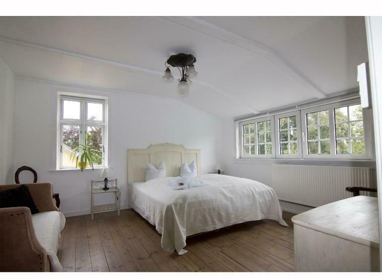 스탠다드 룸 공동 욕실, Kongeåkroen