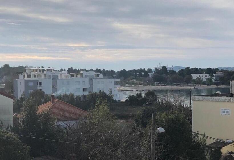 带阳台的豪华间, Diklo Beach Rooms Adults Only