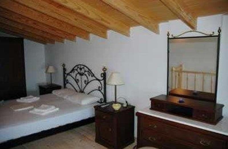 חדר דופלקס, Kekrifalia