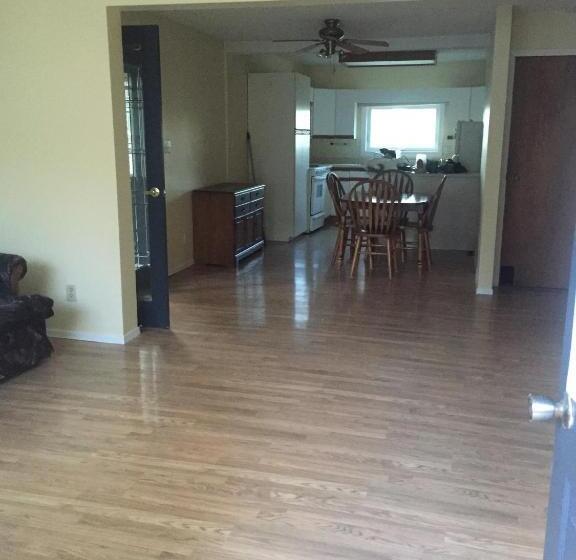 غرفه قياسيه سريرين مزدوجين, Lake Vu Motel