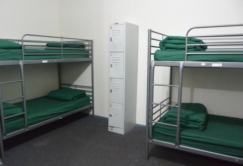 共同バス付シェアルーム, Elizabeth Hostel