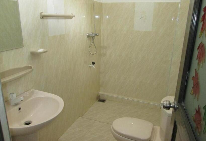 Номер Стандарт Вид на Сад, Anara Villa