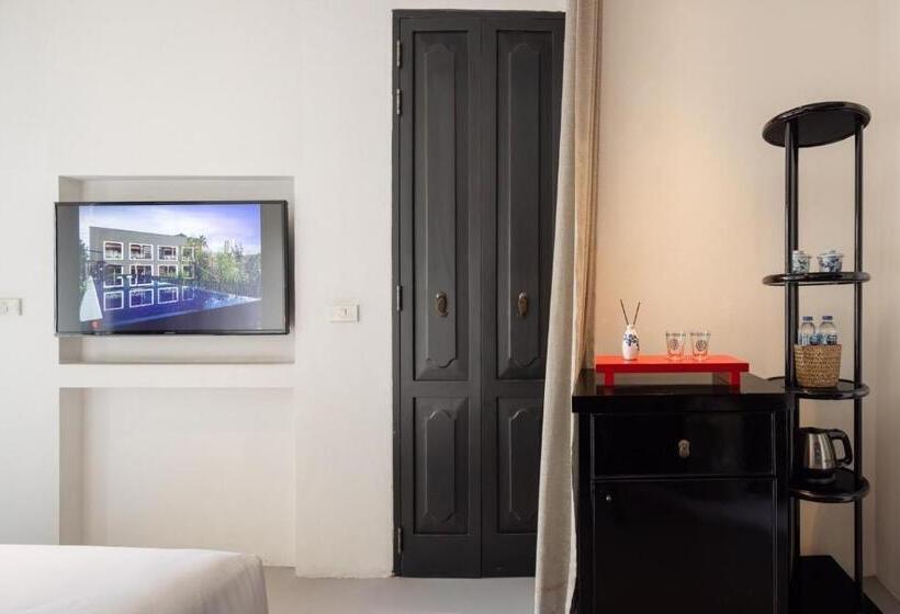 غرفة قياسية, Ping Silhouette