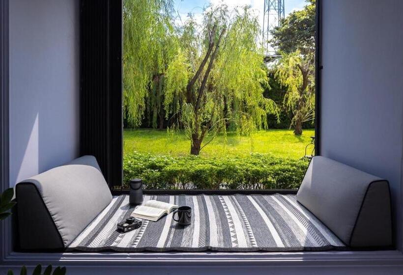 غرفة قياسية, Ping Silhouette