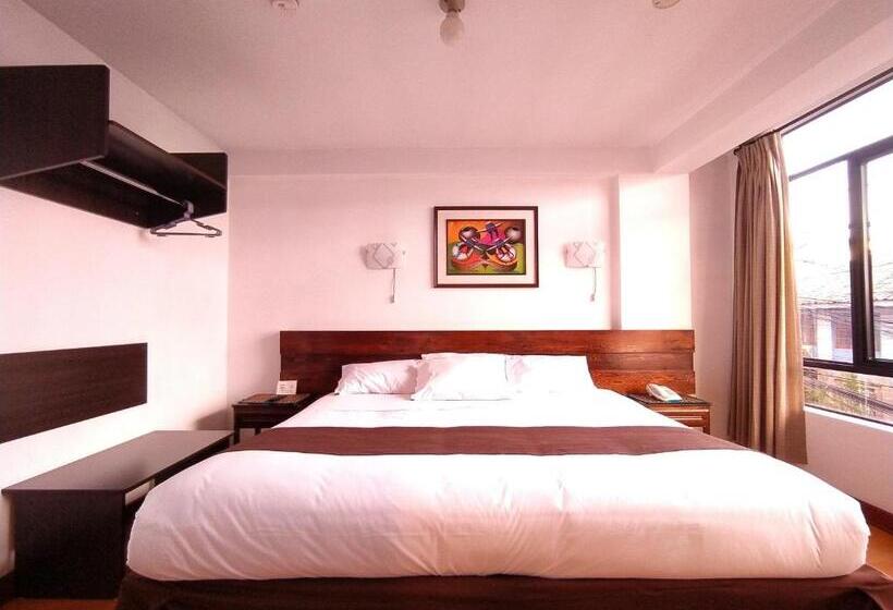 Quarto standart cama de casal, Illas Inn