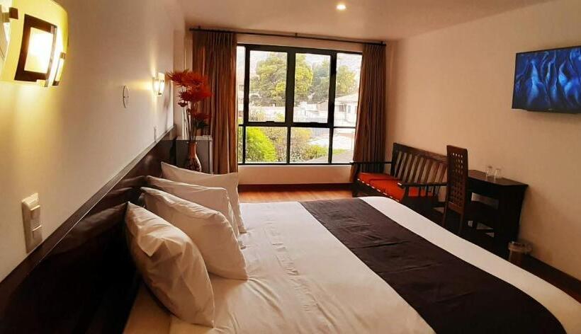 Quarto standart cama de casal, Illas Inn