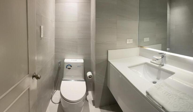 חדר סופריור, Luisita Central Park