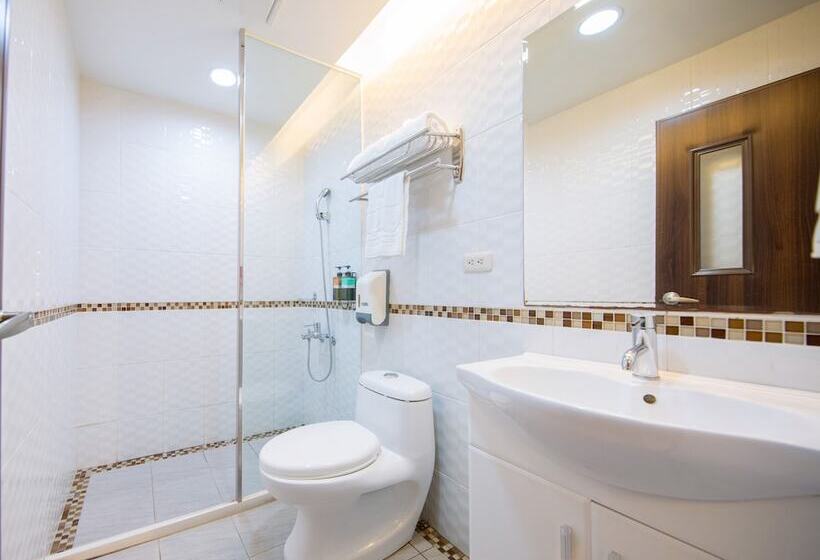 اتاق استاندارد, Military 75