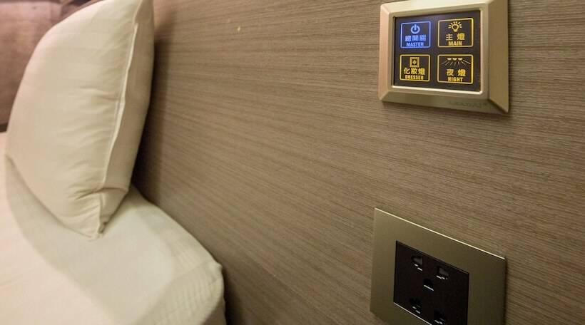 اتاق استاندارد, Military 75