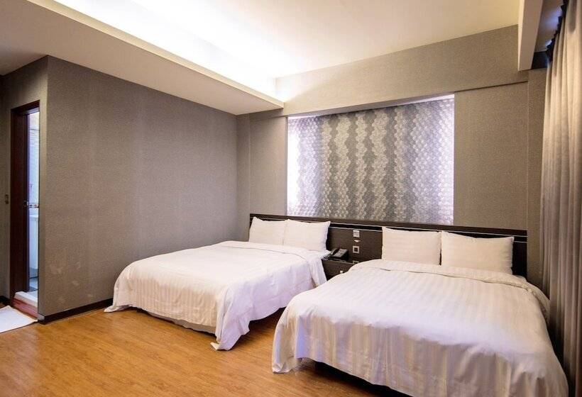 اتاق خانوادگی, Military 75