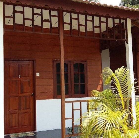 Шале 1 Спальня, Pangkor Waterfall Beach Resort