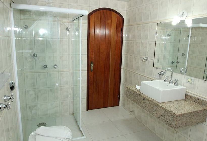 غرفة قياسية ثلاثية, Pousada Recanto Siao