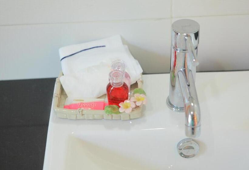 スタンダードバンガロー, Pueanjai Resort And Restaurant