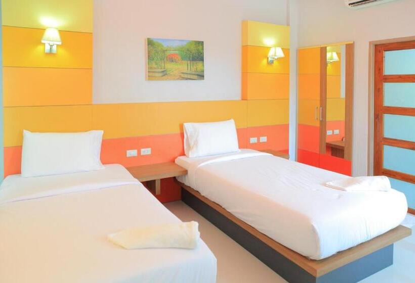 スタンダードバンガロー, Pueanjai Resort And Restaurant