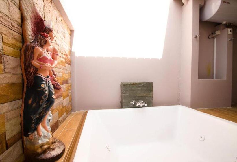 スイート(家族用), Pueanjai Resort And Restaurant