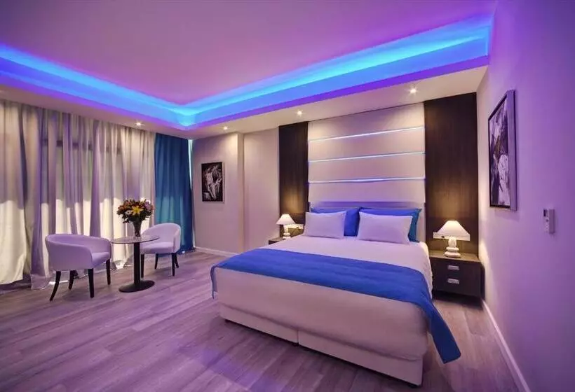 اتاق استاندارد, The Josephine Boutique