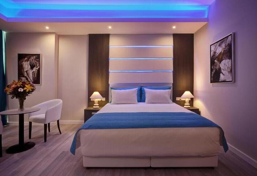 اتاق استاندارد, The Josephine Boutique