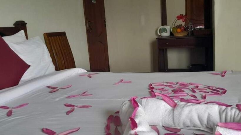 جناح جونيور مطل على النهر, Villa Arunalu Kandy