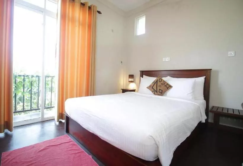 Chambre Standard Vue Montagne, Villa Arunalu Kandy