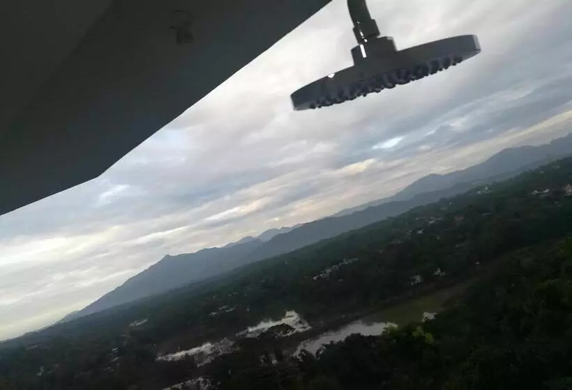 Chambre Deluxe, Villa Arunalu Kandy