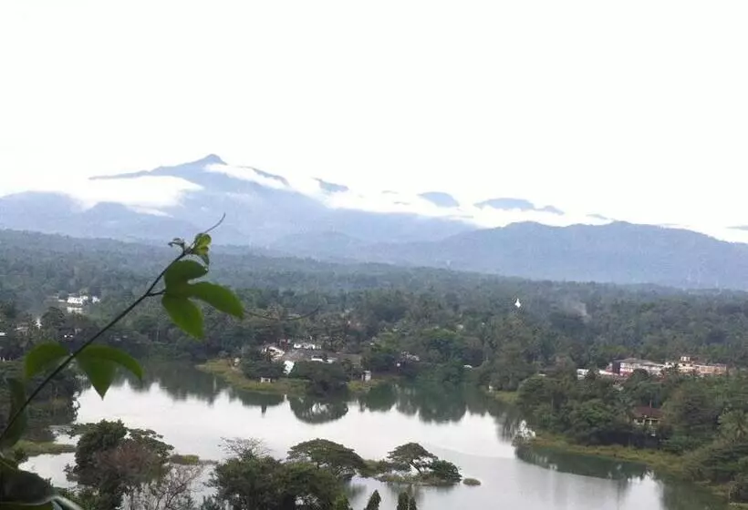 Chambre Deluxe, Villa Arunalu Kandy