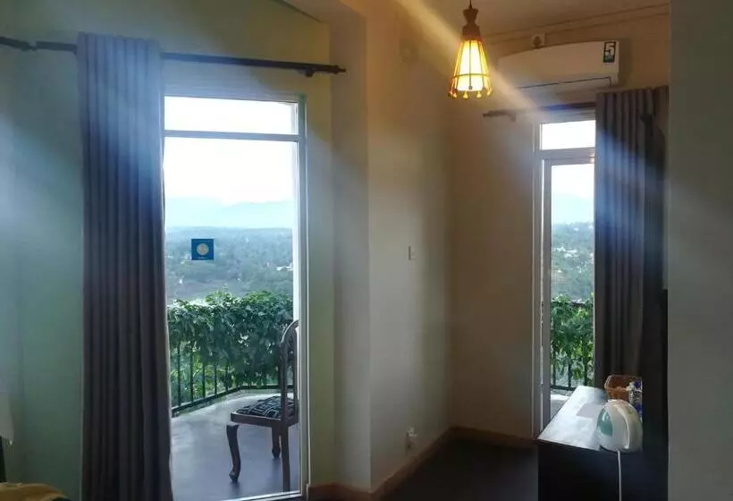 Chambre Deluxe, Villa Arunalu Kandy
