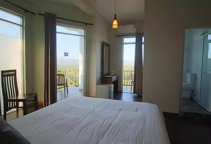 Chambre Deluxe, Villa Arunalu Kandy