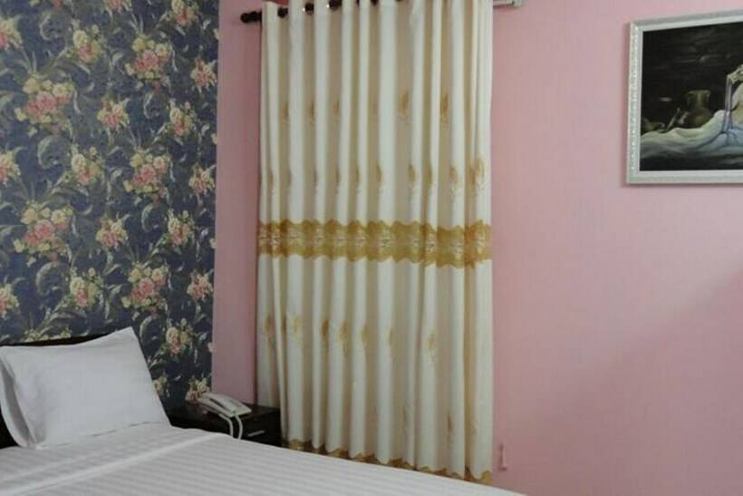 اتاق استاندارد, Yen Trang 1