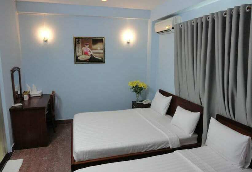 اتاق استاندارد سه نفره, Yen Trang 1