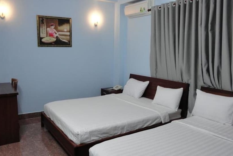 اتاق استاندارد سه نفره, Yen Trang 1