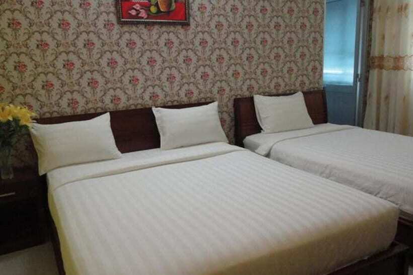 اتاق استاندارد سه نفره, Yen Trang 1