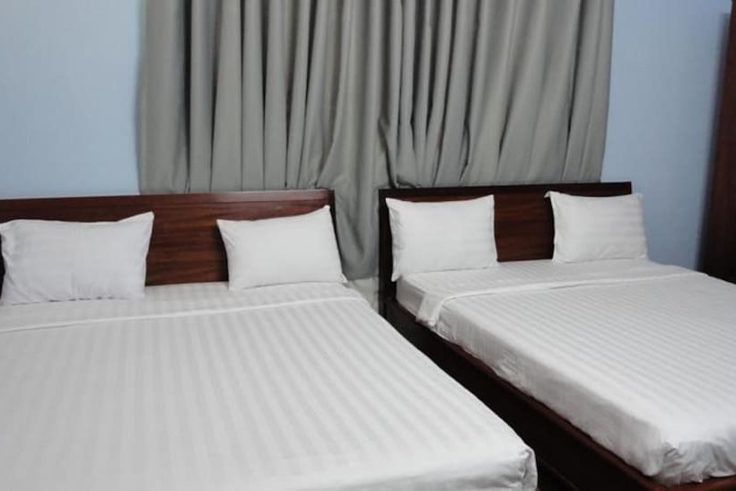 اتاق خانوادگی, Yen Trang 1