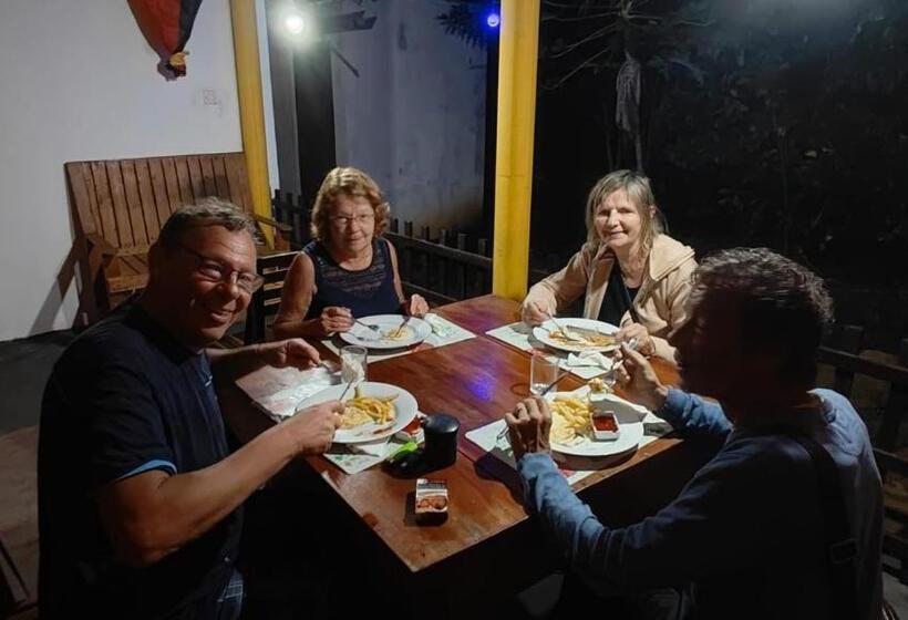 غرفة ديلوكس ثلاثية مطلة على البحر, Beach Lagoon Guesthouse