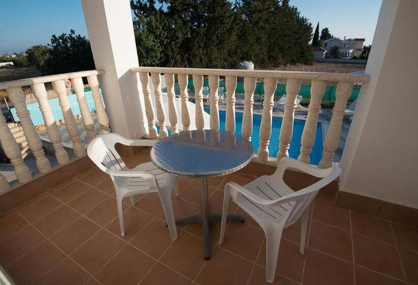 اتاق استاندارد, Bella Rosa Hotel Cyprus