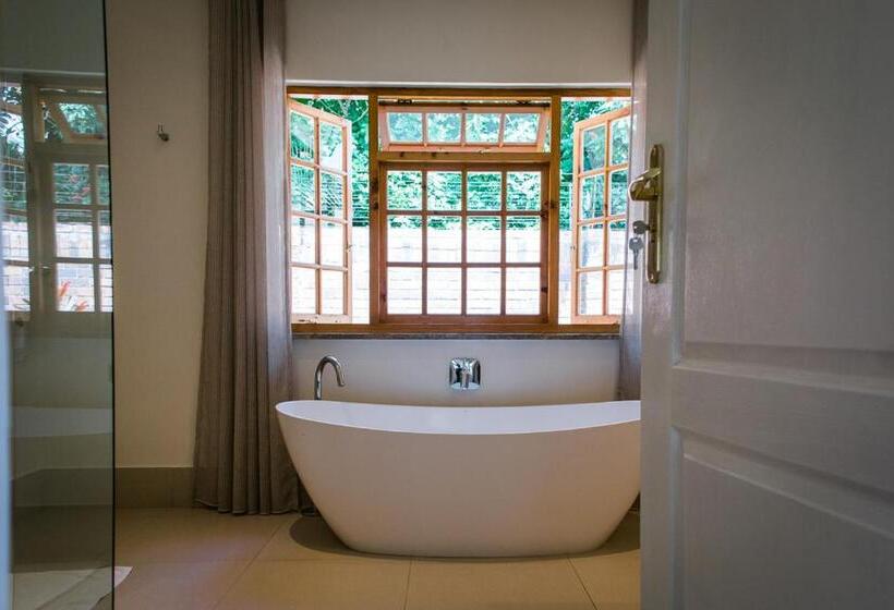 اتاق استاندارد با چشمانداز باغ, York Lodge