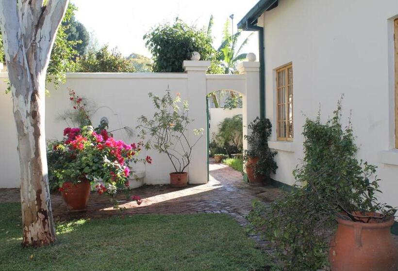 اتاق استاندارد با چشمانداز باغ, York Lodge