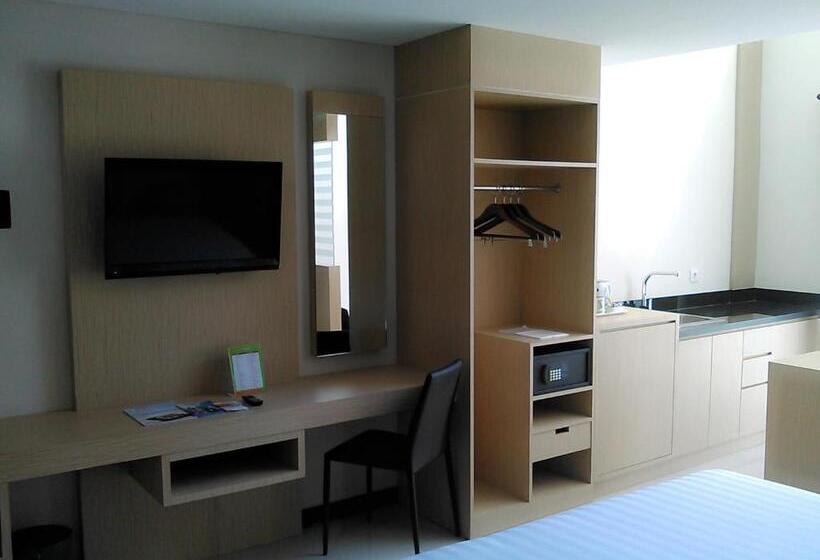 Люкс, Choice Stay Hotel Denpasar