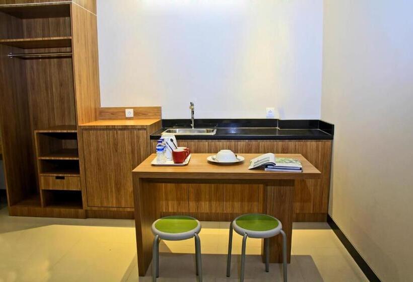 Люкс, Choice Stay Hotel Denpasar