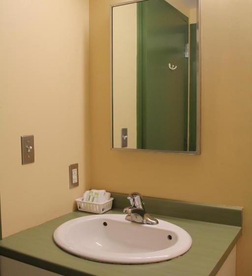 2 Schlafzimmer Apartment, Glendenning Hall At Holland College