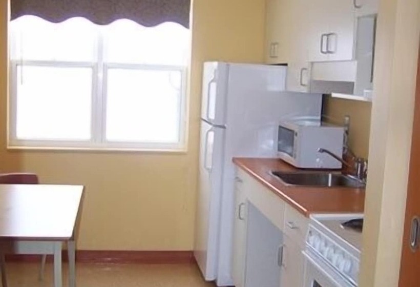 2 Schlafzimmer Apartment, Glendenning Hall At Holland College