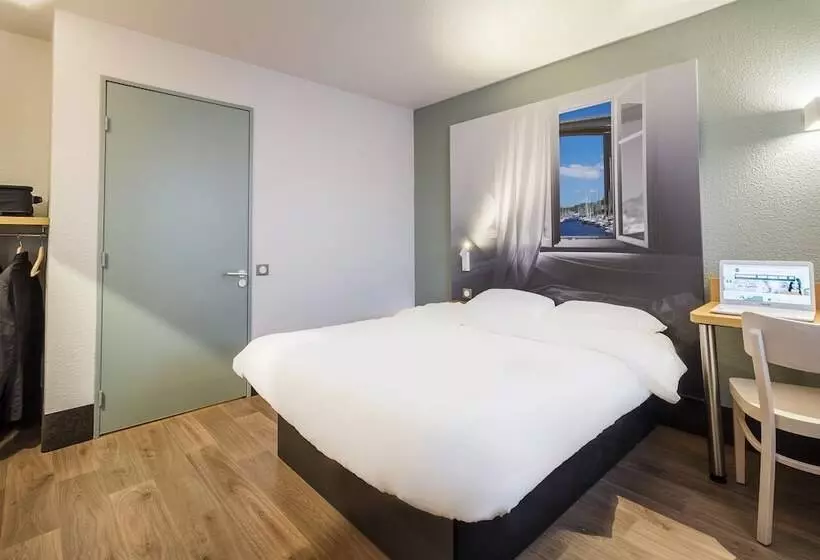 Standard-invahuone, B&b Hotel Saint Brieuc